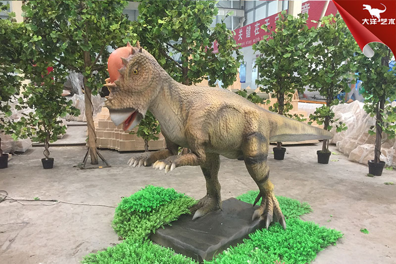 仿真肿头龙视频展示-自贡大润发贵宾厅