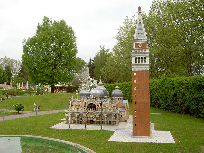 大润发贵宾厅|Home