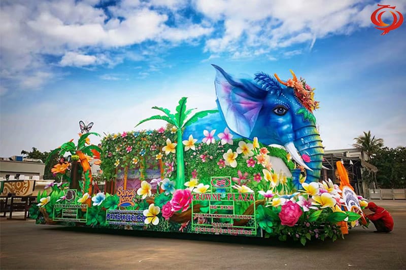 国庆巡游彩车，节日巡游彩车